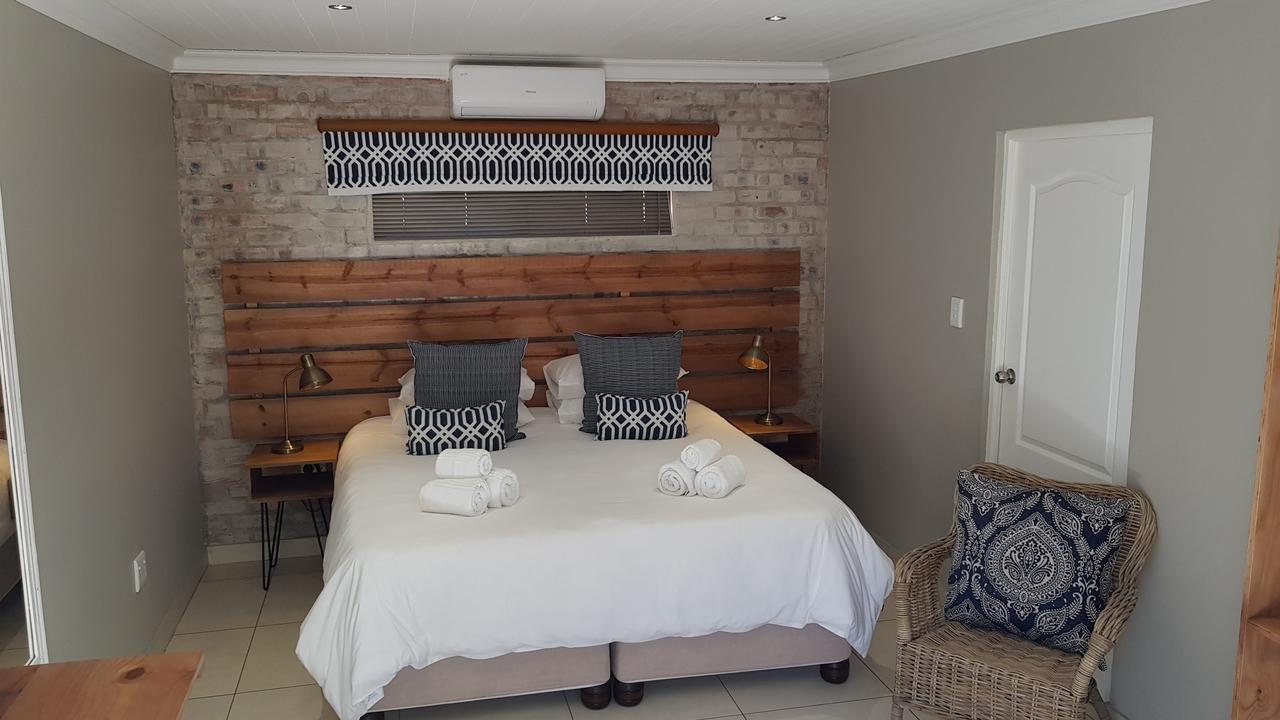 Touching Senses Garden Cottages Блумфонтейн Экстерьер фото