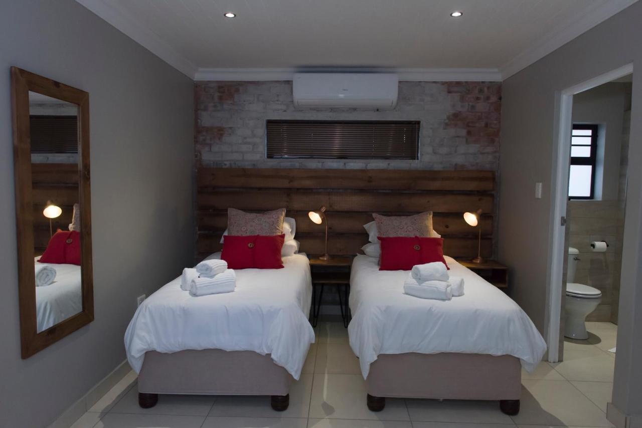 Touching Senses Garden Cottages Блумфонтейн Экстерьер фото